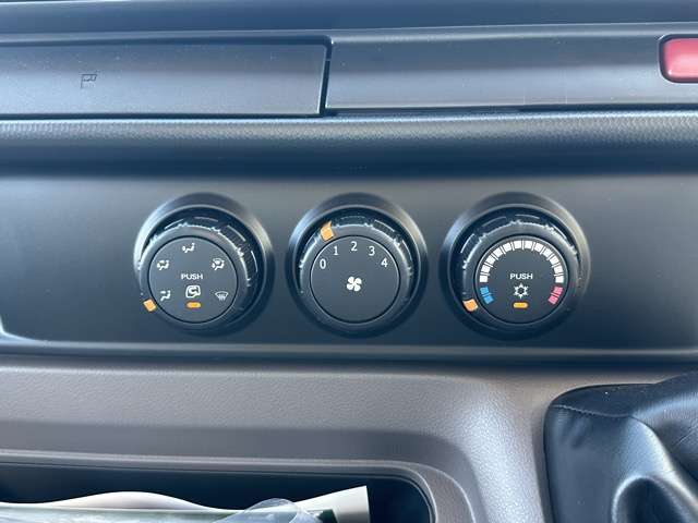 三菱フソウ キャンター ３．０ 強化ダンプ 全低床 ディーゼルターボ R7年 (東海) 99