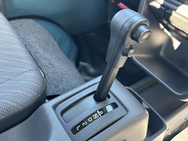 スズキ キャリイトラック ６６０ スーパーキャリイ Ｘリミテッド ３方開 ４ＷＤ R6年 (東海) 99