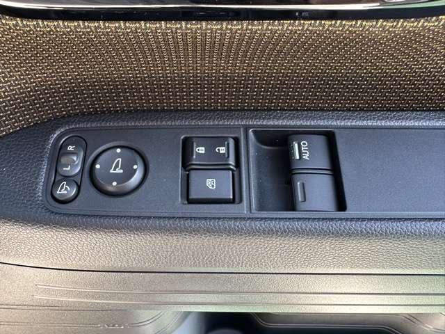 ホンダ Ｎ−ＶＡＮ ６６０ ファン スタイル＋ ネイチャー ４ＷＤ R6年 (東海) 99