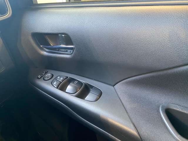 日産 セレナ ２．０ Ｘ Ｖセレクション H30年 (九州・沖縄) 99