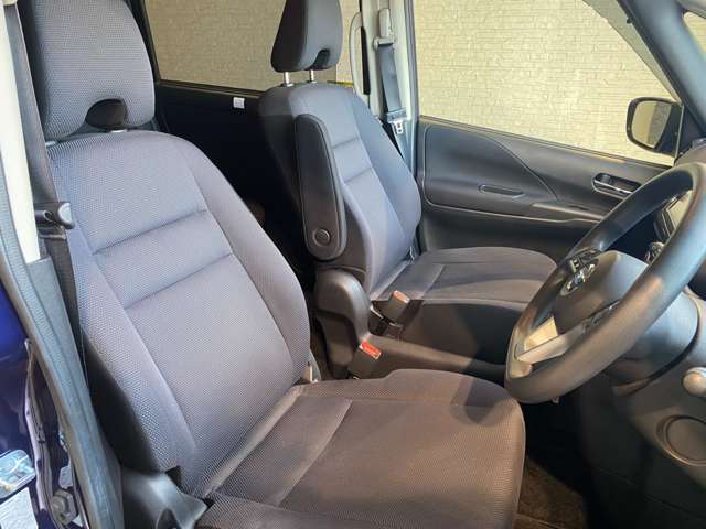 日産 セレナ ２．０ Ｘ Ｖセレクション H30年 (九州・沖縄) 99