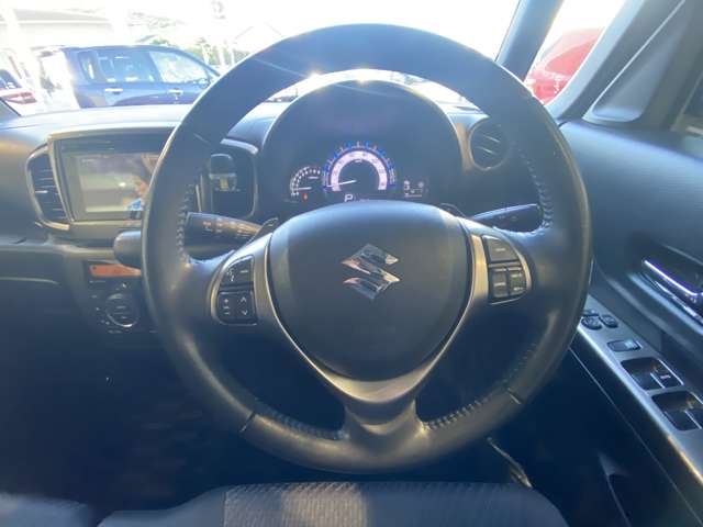 スズキ スペーシア ６６０ カスタム Ｚターボ ユーティリティパッケージ ４ＷＤ H29年 (九州・沖縄) 99