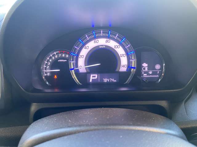 スズキ スペーシア ６６０ カスタム Ｚターボ ユーティリティパッケージ ４ＷＤ H29年 (九州・沖縄) 99