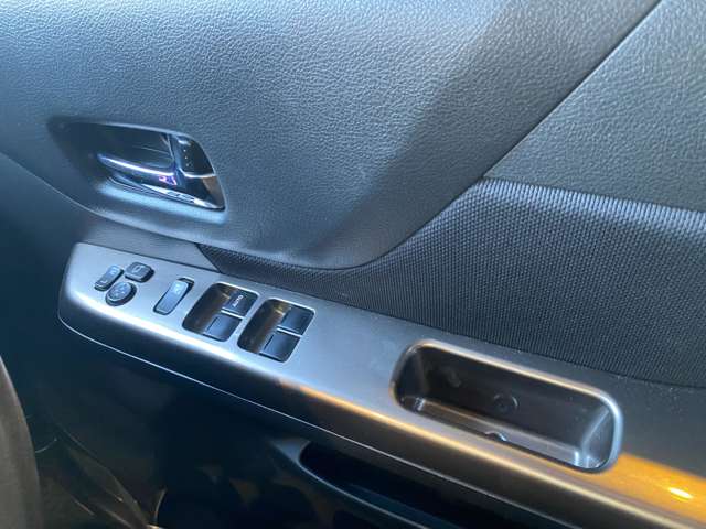 スズキ スペーシア ６６０ カスタム Ｚターボ ユーティリティパッケージ ４ＷＤ H29年 (九州・沖縄) 99