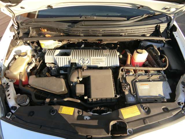 トヨタ プリウス １．８ Ｓ H24年 (中国) 99