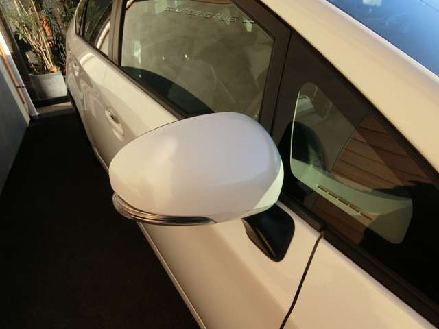 トヨタ プリウス １．８ Ｓ H24年 (中国) 99