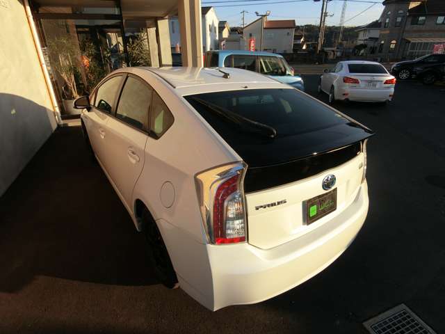 トヨタ プリウス １．８ Ｓ H24年 (中国) 99