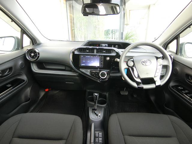 トヨタ アクア １．５ Ｓ スタイルブラック H30年 (中国) 99