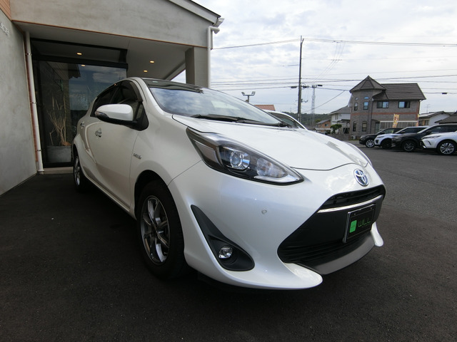 トヨタ アクア １．５ Ｓ スタイルブラック H30年 (中国) 99