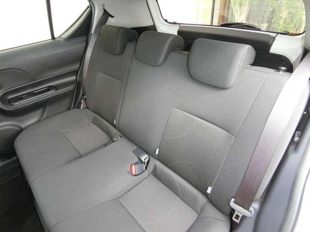 トヨタ アクア １．５ Ｓ スタイルブラック H30年 (中国) 99