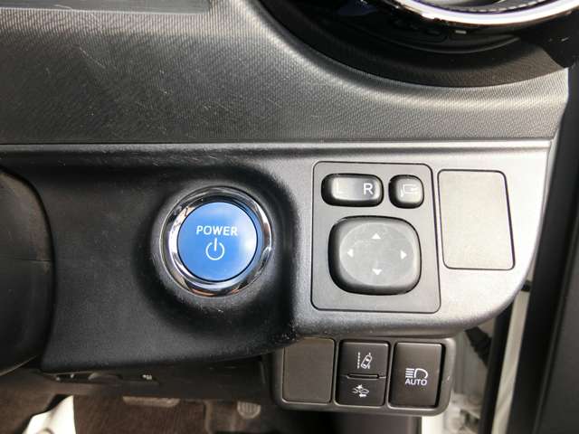 トヨタ アクア １．５ Ｓ スタイルブラック H30年 (中国) 99