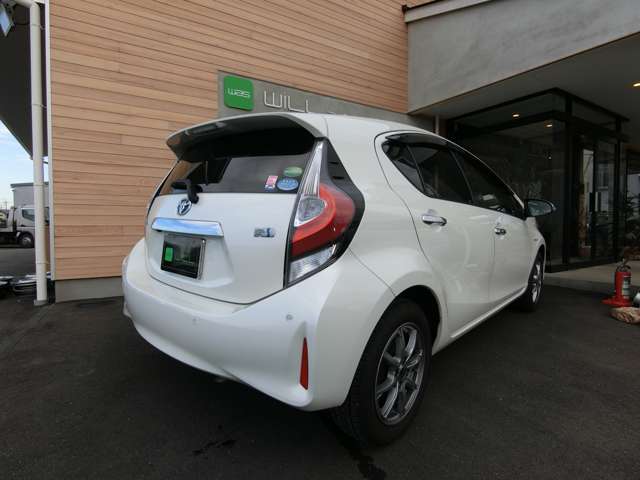 トヨタ アクア １．５ Ｓ スタイルブラック H30年 (中国) 99