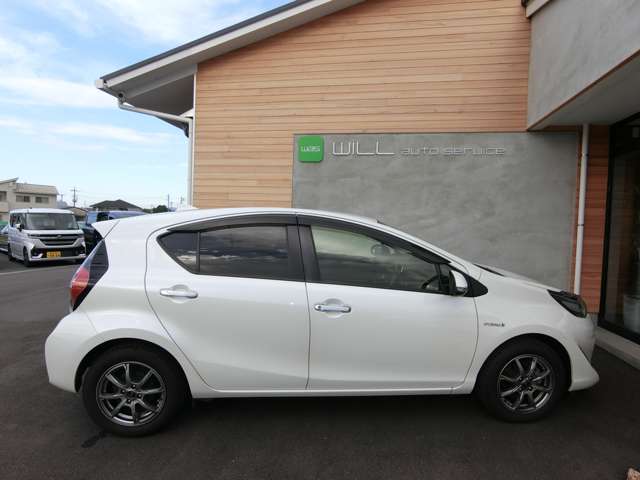 トヨタ アクア １．５ Ｓ スタイルブラック H30年 (中国) 99