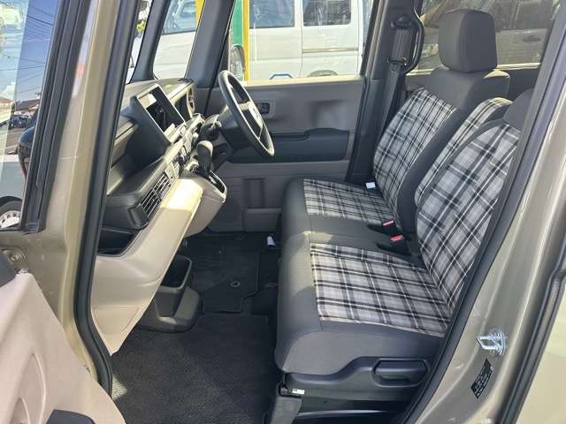 ホンダ Ｎ　ＢＯＸ ジョイ ６６０ ２トーン R7年 (東海) 99