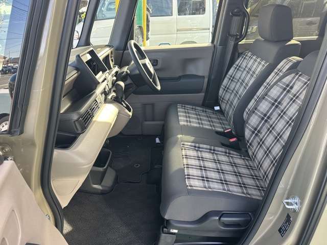 ホンダ Ｎ　ＢＯＸ ジョイ ６６０ ２トーン R7年 (東海) 99