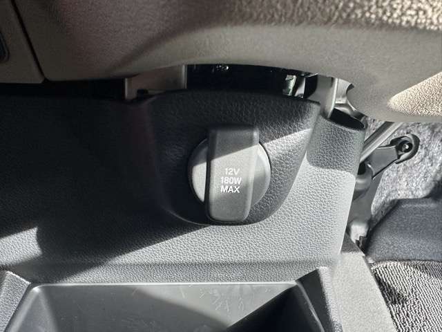 ホンダ Ｎ　ＢＯＸ ジョイ ６６０ ２トーン R7年 (東海) 99