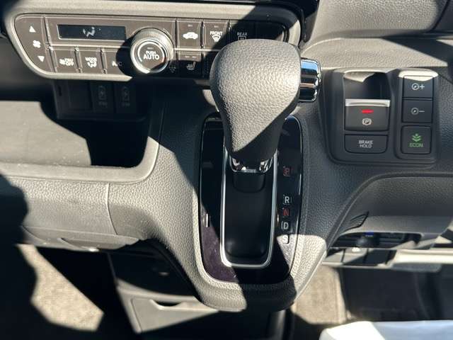 ホンダ Ｎ　ＢＯＸ カスタム ６６０ Ｌ R5年 (東海) 99