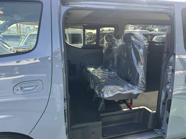 日産 キャラバンバン ２．４ プレミアムＧＸ ロングボディ ディーゼルターボ ４ＷＤ R7年 (東海) 99