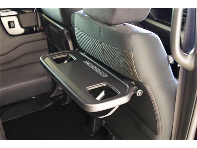 ホンダ Ｎ　ＢＯＸ カスタム ６６０ Ｌ R4年 (東海) 99