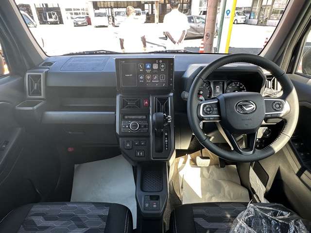 ダイハツ タフト ６６０ Ｇターボ ダーククロム ベンチャー R7年 (東海) 99