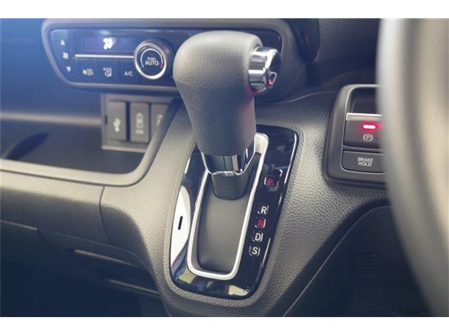 ホンダ Ｎ　ＢＯＸ カスタム ６６０ Ｌ コーディネートスタイル R4年 (東海) 99