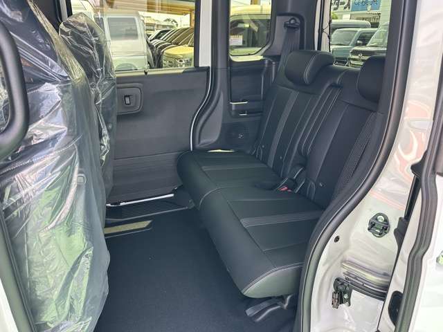 ホンダ Ｎ　ＢＯＸ カスタム ６６０ コーディネートスタイル モノトーン R7年 (東海) 99