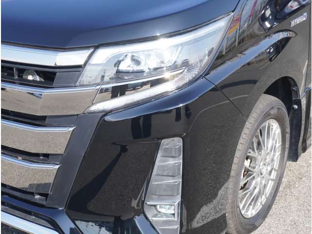 トヨタ ノア １．８ ハイブリッド ＳＩ ＷＸＢ H30年 (九州・沖縄) 99