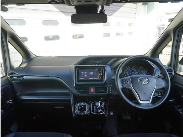 トヨタ ノア １．８ ハイブリッド ＳＩ ＷＸＢ H30年 (九州・沖縄) 99