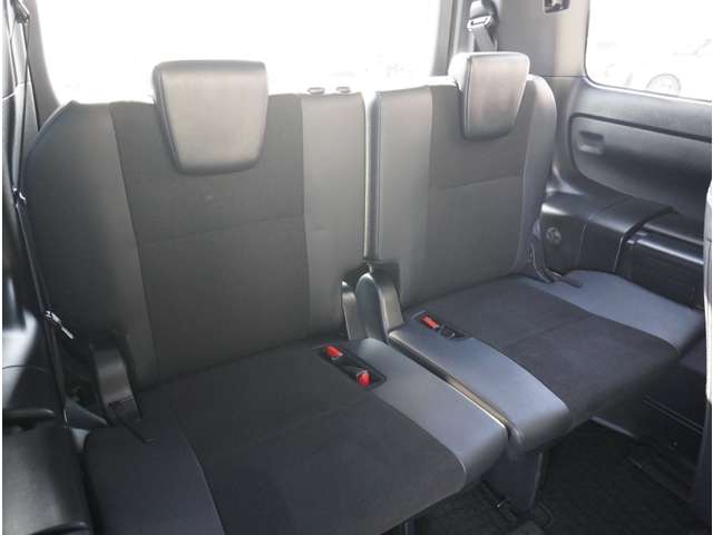 トヨタ ノア １．８ ハイブリッド ＳＩ ＷＸＢ H30年 (九州・沖縄) 99