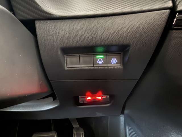 プジョー ｅ−２０８ ＧＴ R3年 (関東) 99