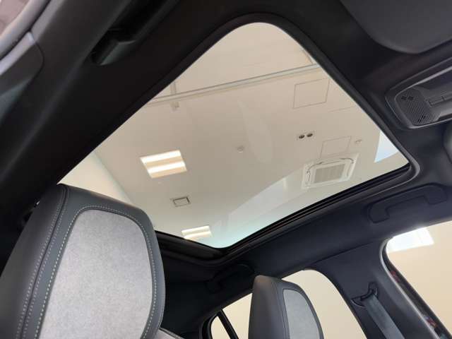 プジョー ｅ−２０８ ＧＴ R3年 (関東) 99