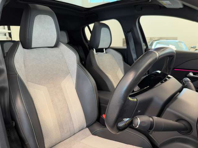 プジョー ｅ−２０８ ＧＴ R3年 (関東) 99