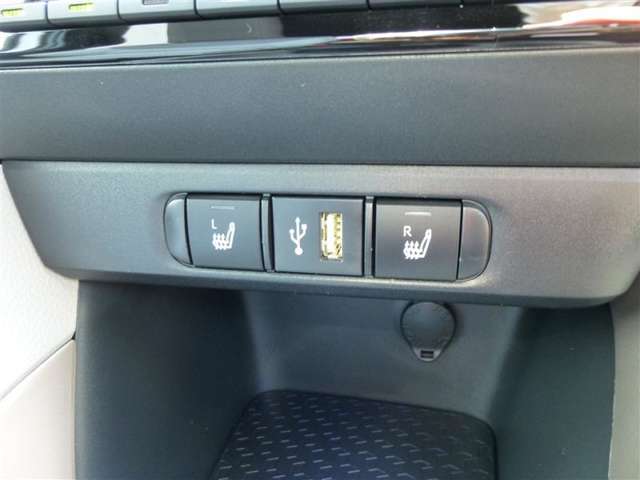 トヨタ ヤリス １．５ Ｚ R5年 (東北) 99