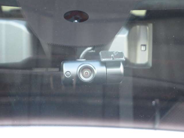 日産 アリア ＮＩＳＭＯ Ｂ９ Ｅ－４ＯＲＣＥ プロパイロット ２．０ ４ＷＤ R6年 (九州・沖縄) 99