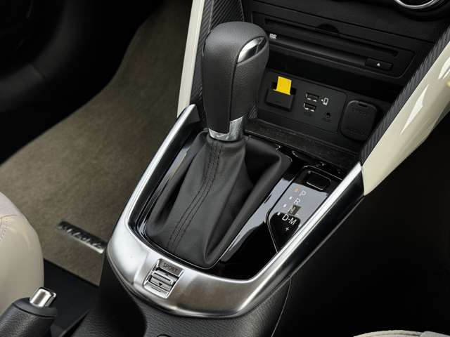 マツダ ＭＡＺＤＡ２ １．５ １５Ｓ サンリット シトラス R4年 (九州・沖縄) 99