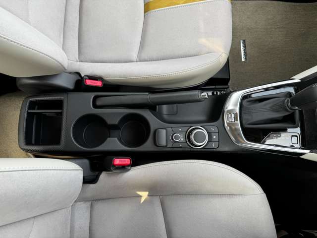 マツダ ＭＡＺＤＡ２ １．５ １５Ｓ サンリット シトラス R4年 (九州・沖縄) 99