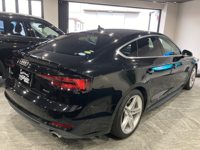アウディ Ａ５　スポーツバック ４５ ＴＦＳＩ クワトロ スポーツ Ｓラインパッケージ ４ＷＤ R2年 (関東) 99