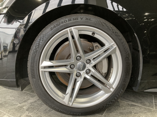 アウディ Ａ５　スポーツバック ４５ ＴＦＳＩ クワトロ スポーツ Ｓラインパッケージ ４ＷＤ R2年 (関東) 99