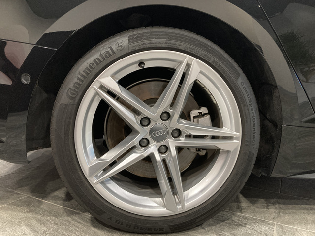 アウディ Ａ５　スポーツバック ４５ ＴＦＳＩ クワトロ スポーツ Ｓラインパッケージ ４ＷＤ R2年 (関東) 99