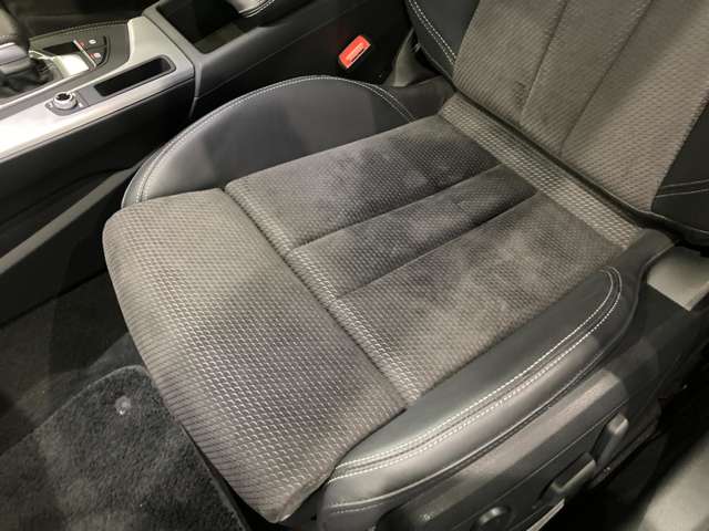 アウディ Ａ５　スポーツバック ４５ ＴＦＳＩ クワトロ スポーツ Ｓラインパッケージ ４ＷＤ R2年 (関東) 99