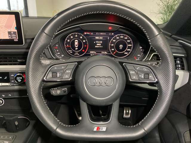 アウディ Ａ５　スポーツバック ４５ ＴＦＳＩ クワトロ スポーツ Ｓラインパッケージ ４ＷＤ R2年 (関東) 99