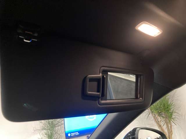 アウディ Ａ５　スポーツバック ４５ ＴＦＳＩ クワトロ スポーツ Ｓラインパッケージ ４ＷＤ R2年 (関東) 99