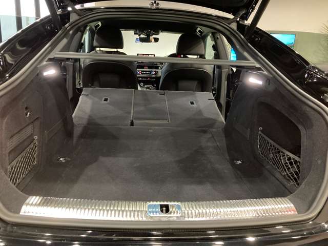 アウディ Ａ５　スポーツバック ４５ ＴＦＳＩ クワトロ スポーツ Ｓラインパッケージ ４ＷＤ R2年 (関東) 99