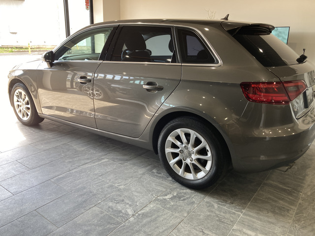 アウディ Ａ３　スポーツバック １．４　ＴＦＳＩ H26年 (関東) 99