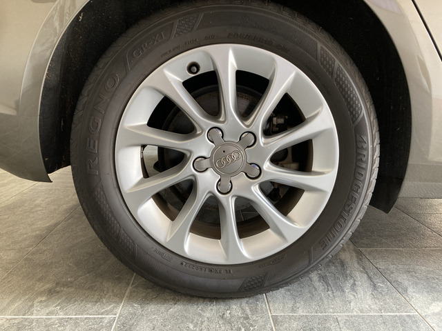 アウディ Ａ３　スポーツバック １．４　ＴＦＳＩ H26年 (関東) 99