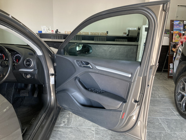 アウディ Ａ３　スポーツバック １．４　ＴＦＳＩ H26年 (関東) 99