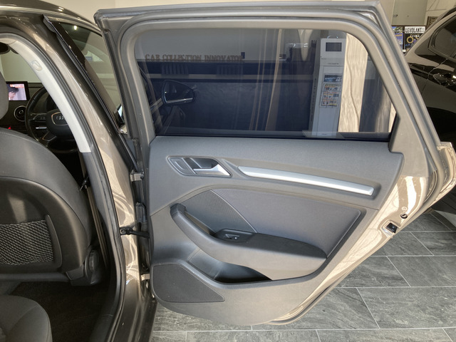 アウディ Ａ３　スポーツバック １．４　ＴＦＳＩ H26年 (関東) 99