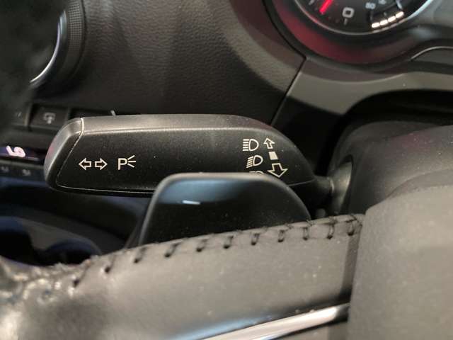 アウディ Ａ３　スポーツバック １．４　ＴＦＳＩ H26年 (関東) 99