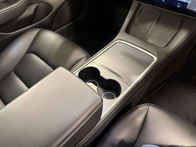 テスラ モデル３ スタンダードレンジプラス R3年 (関東) 99