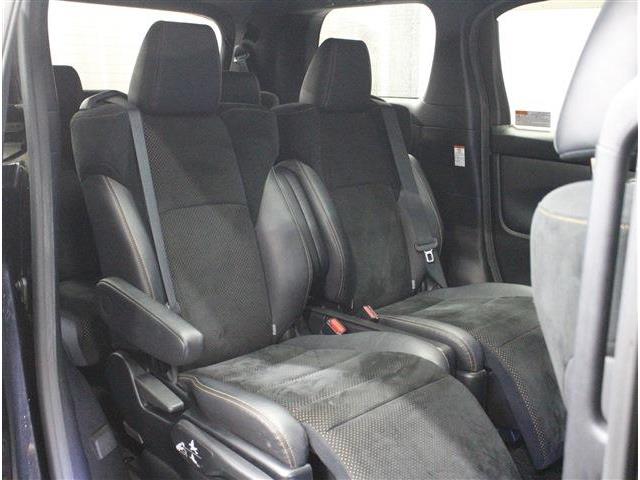 トヨタ アルファード　ハイブリッド ハイブリッド ２．５ Ｓ タイプゴールド Ｅ－ＦＯＵＲ ４ＷＤ R2年 (北海道) 99